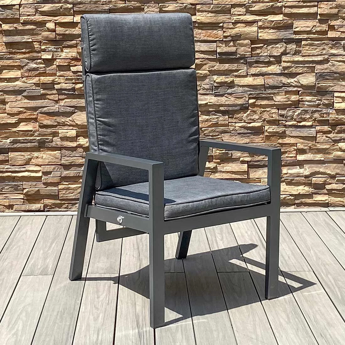 OUTLIV. Barcelona Gartensessel Aluminium/Olefin Anthrazit/Grau OUTLIV. Barcelona Gartensessel Aluminium/Olefin Anthrazit/Grau -Outliv 1251671 1