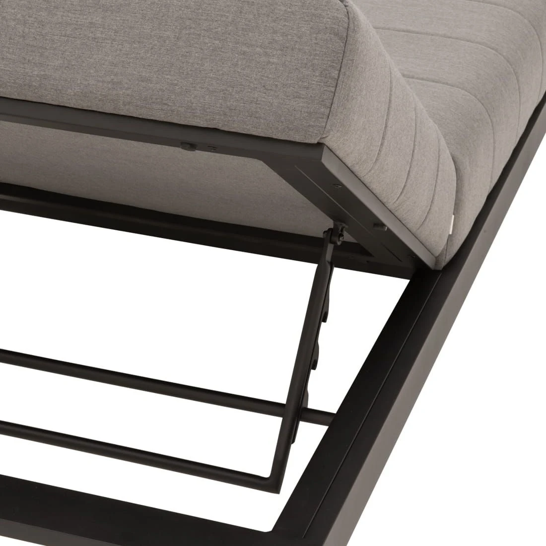 OUTLIV. Bite Gartenliege Aluminium/Sunbrella Schwarz/Flanelle OUTLIV. Bite Gartenliege Aluminium/Sunbrella Schwarz/Flanelle -Outliv divano bite loungeliege 203x90 cm aluminium sunbrella weiss flanelle 989211 9