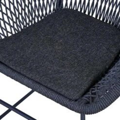 OUTLIV. Edson Gartenmöbelset 5-tlg. Tisch Ø130cm Inkl. Kissen Charcoal -Outliv edson gartenmoebelset 5 tlg mit gartentisch durchm130cm 1392108 5