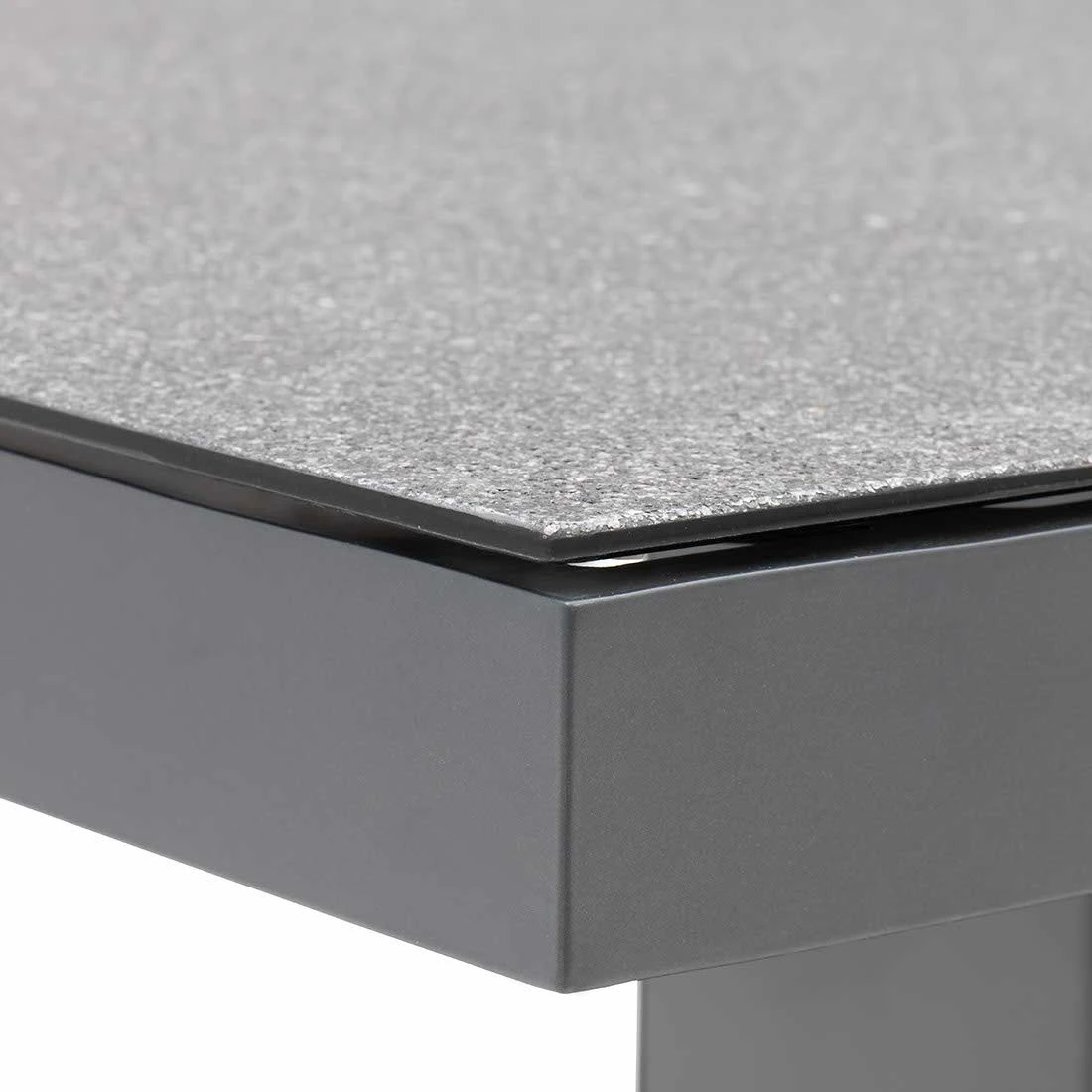 OUTLIV. by Detlef Steves Allround Gartentisch Anthrazit OUTLIV. By Detlef Steves Allround Gartentisch Anthrazit -Outliv outliv allround lifttisch 150x90x53 76cm alu spraystone anthrazit 1246732 9