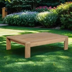 OUTLIV. Castello Loungetisch 110x82,5cm Teak Recycelt Natur