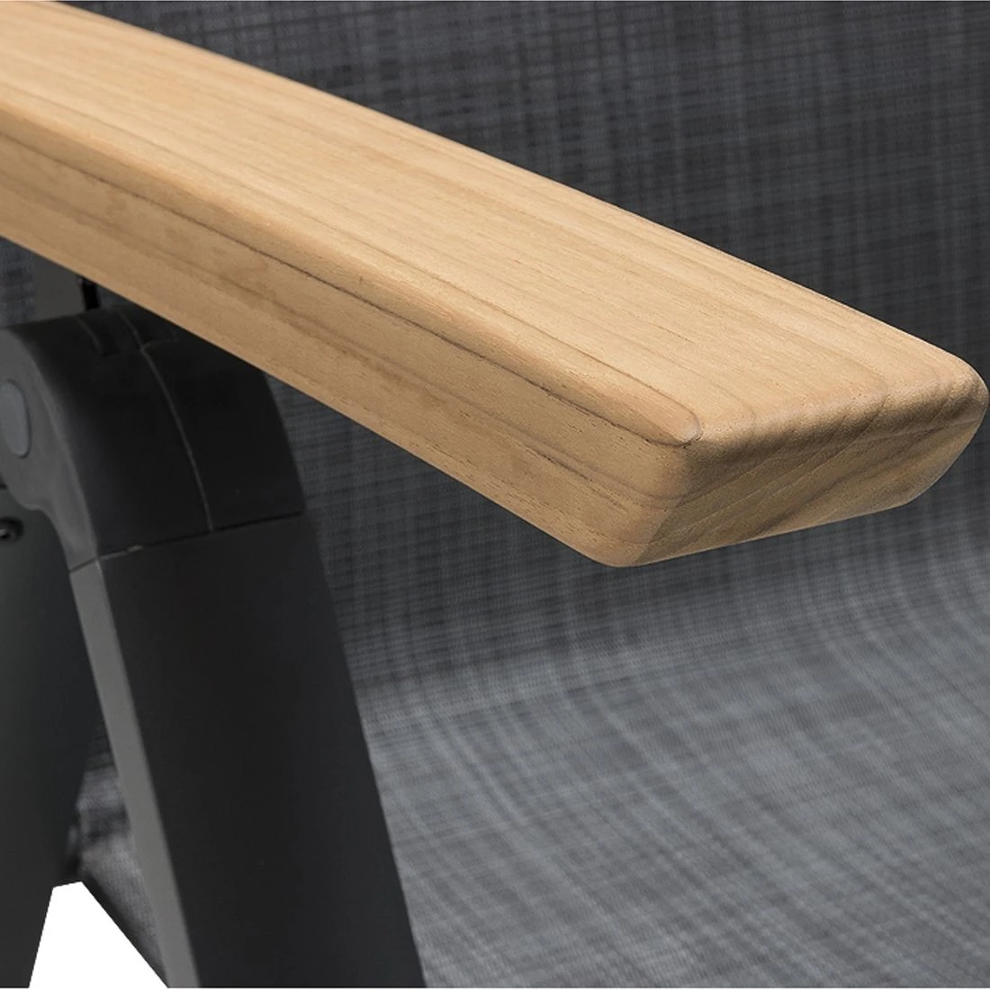 OUTLIV. Davos Klappsessel Aluminium/Textilene Anthrazit/Grau OUTLIV. Davos Klappsessel Aluminium/Textilene Anthrazit/Grau -Outliv outliv davos klappsessel aluminium textilen 4