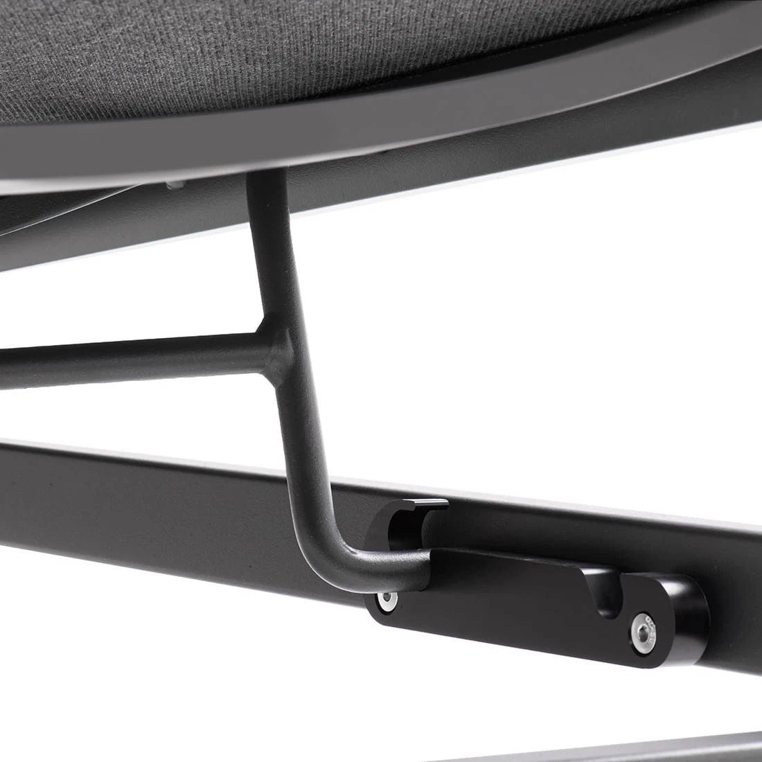 OUTLIV. Julia Gartenliege Aluminium/Textilene Anthrazit/Coal OUTLIV. Julia Gartenliege Aluminium/Textilene Anthrazit/Coal -Outliv outliv julian stapelliege aluminium rope 1365565 15