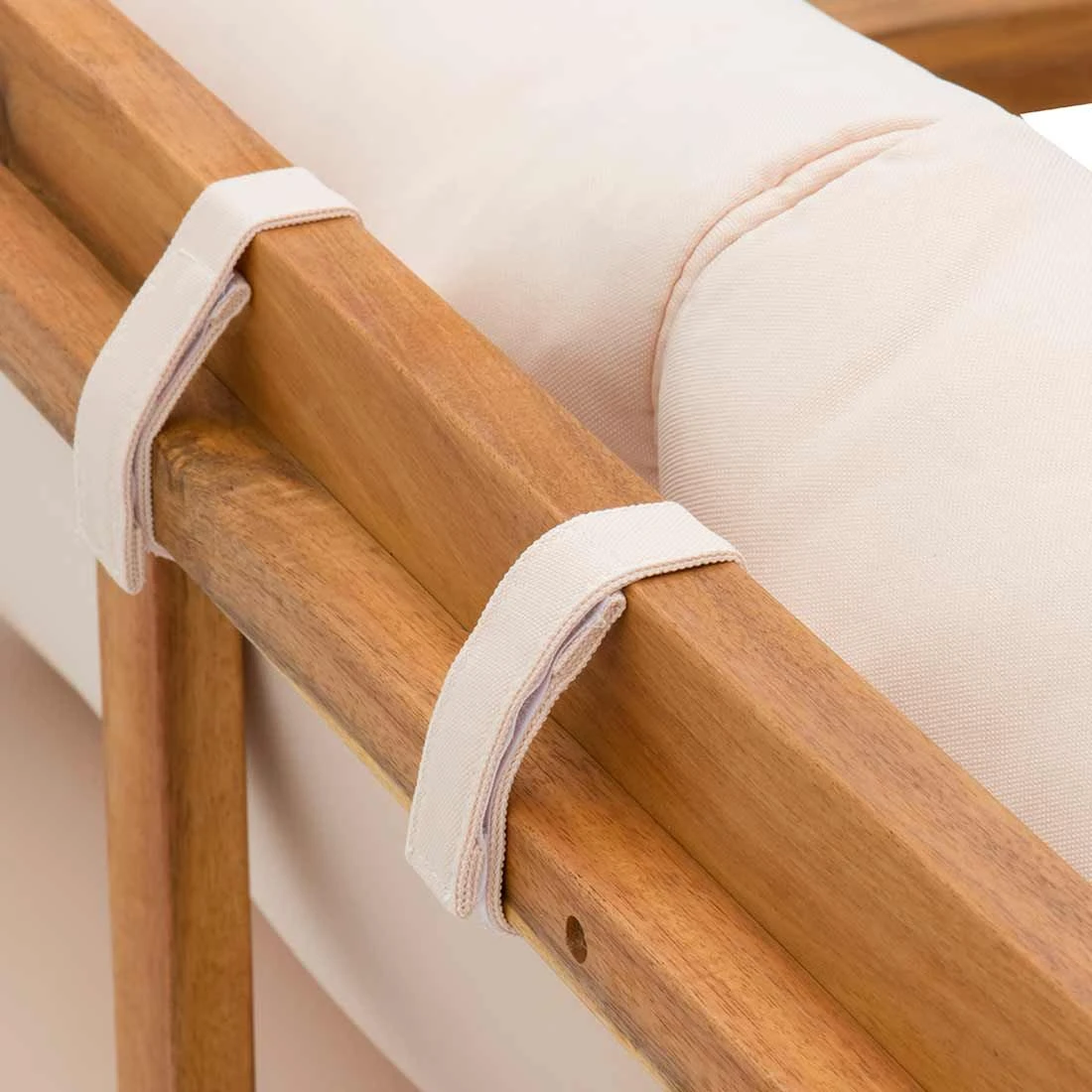 OUTLIV. Santa Cruz Gartensofa Akazie/Polyester Natur/Ecru OUTLIV. Santa Cruz Gartensofa Akazie/Polyester Natur/Ecru -Outliv outliv santa cruz 2 sitzersofa akazie polyester 1338098 10