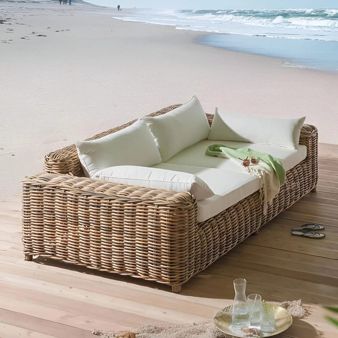 OUTLIV. Versailles Luxury Gartensofa Geflecht Mixed Beige OUTLIV. Versailles Luxury Gartensofa Geflecht Mixed Beige -Outliv outliv versailles luxury 2 sitzer sofa stahl geflecht mix beige 1